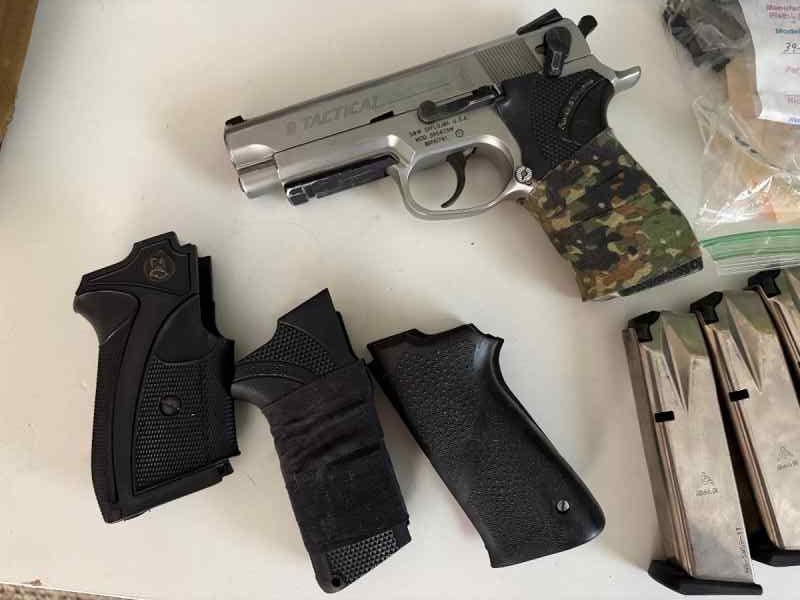 S&amp;W 5906TSW