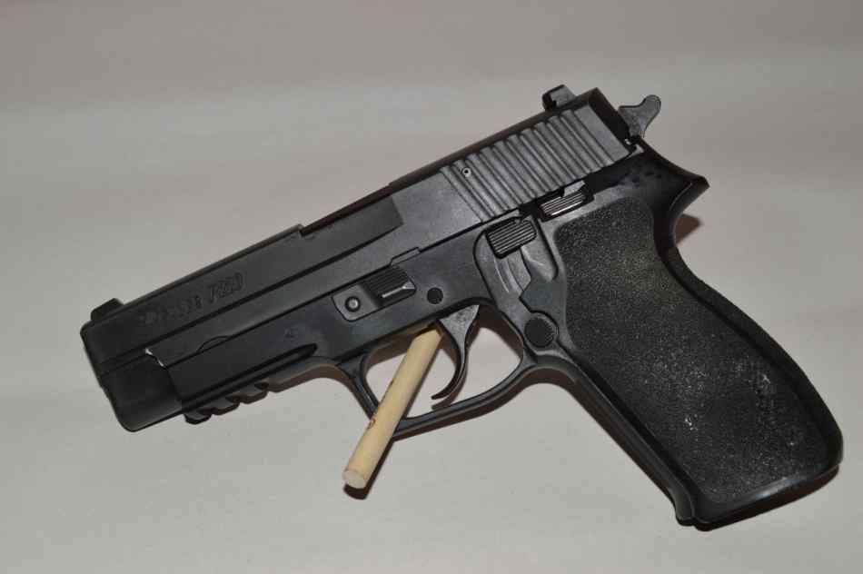 Sig Sauer P220 DA/SA .45 ACP with SRT