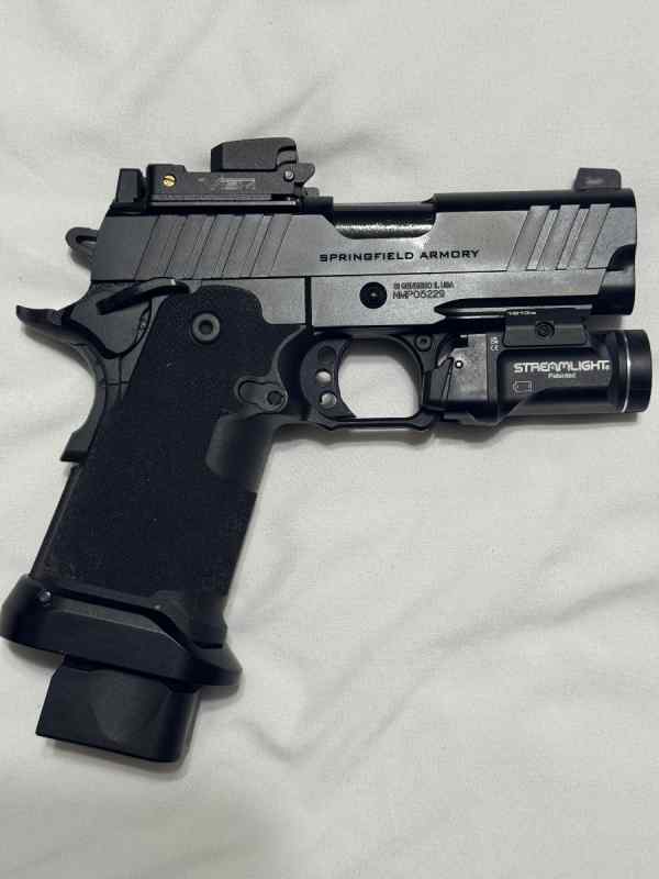Springfield Prodigy DS compact 3.5 +extras