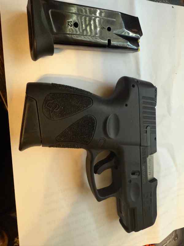 Taurus G2C. Carry gun 9 mm Tarpon Springs