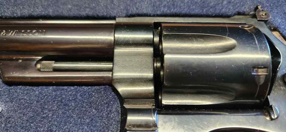 gun2.jpg