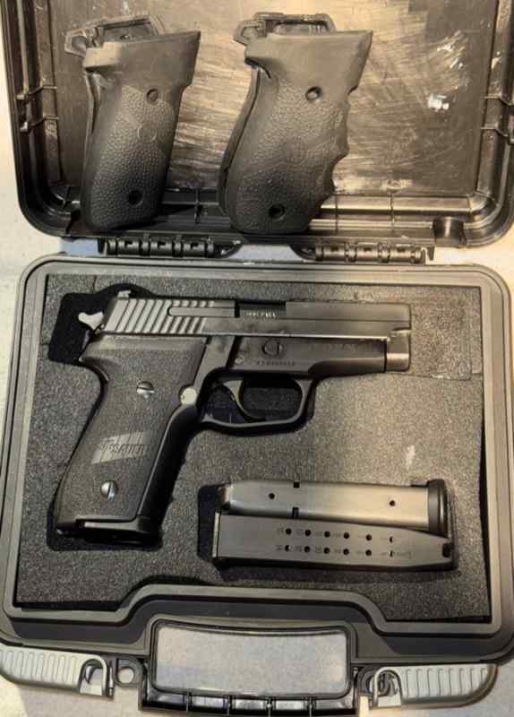 SIG M11-A1 W/2 Extra Sets of Grips