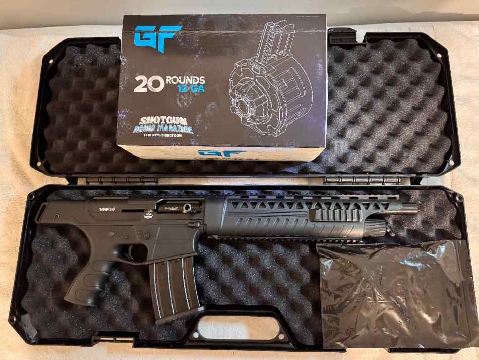 12 Guage Pistol like weapon 1 Drum 