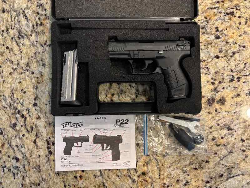 Walther P22