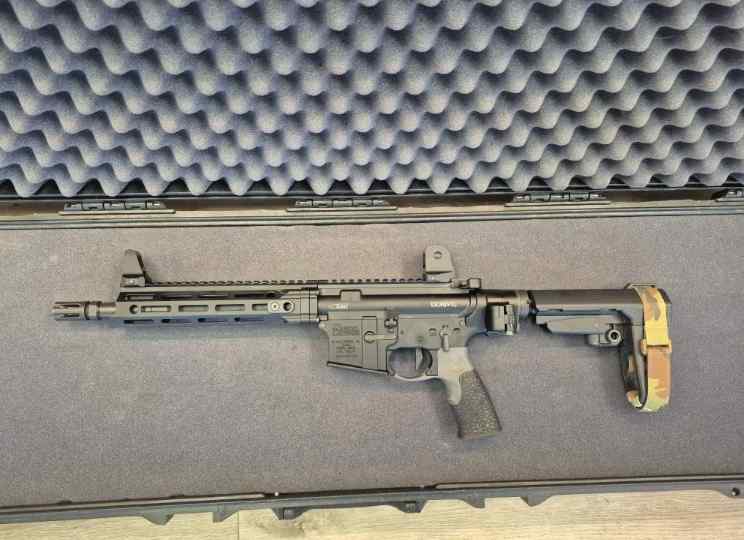 Daniel Defense DDM4 V7 10.5&quot; 5.56 Pistol