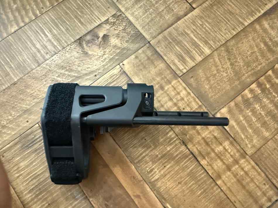 Maxim Defense Pic rail brace 