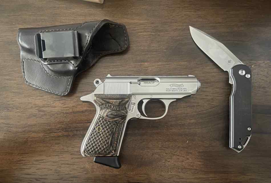 Walther PPKs stainless 380
