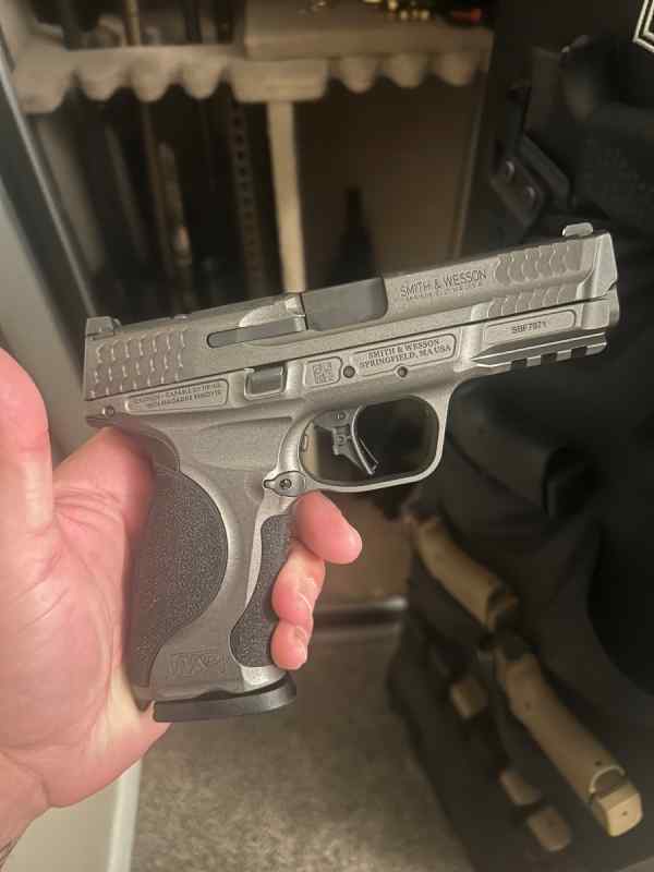 M&amp;P 2.0 metal