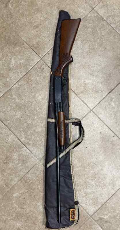 ** 1972 Ithaka model 37 20 guage **