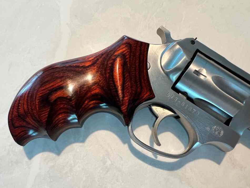 RUGER SP101.10.jpeg