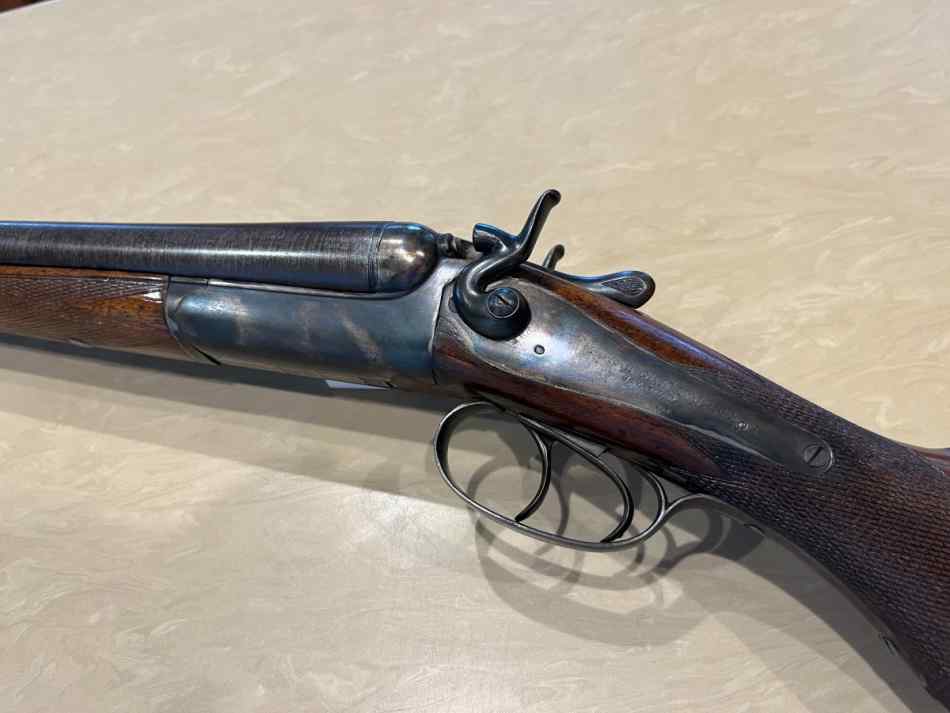 Belgium made Royal 12 ga shotgun with 32&quot;barrels