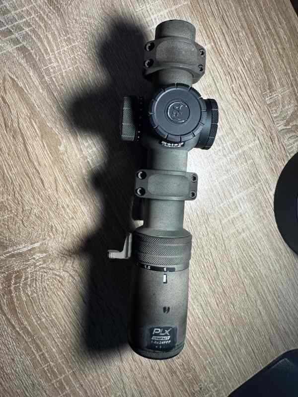 Primary arms PLX compact 1-8x24