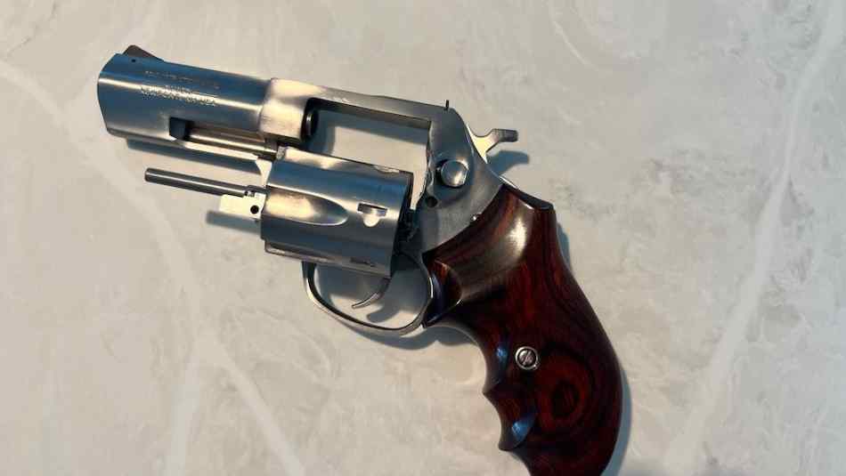 RUGER SP101.7.jpeg
