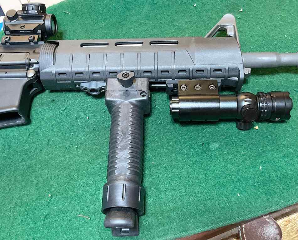 COLT LE-501372. A008.jpeg