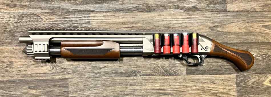 BADASS EMPEROR DUKE III Short Barrel 12g Full Rail