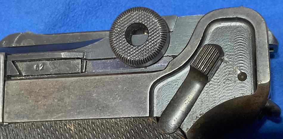LUGER 5962 11.jpeg