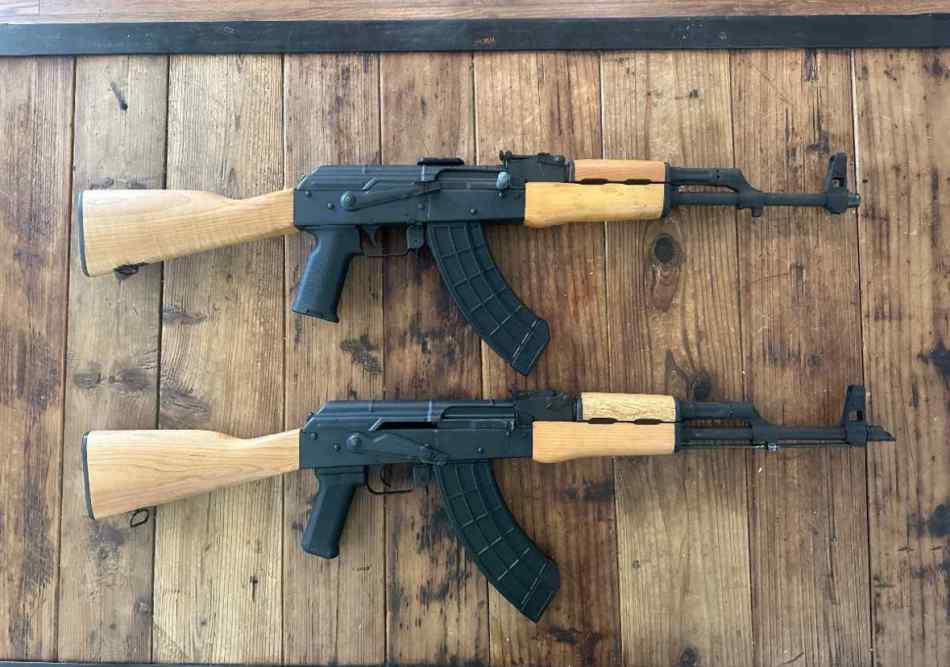 Pair of Romanian ak47