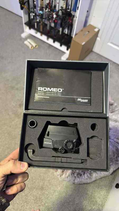 SIG ROMEO 8H