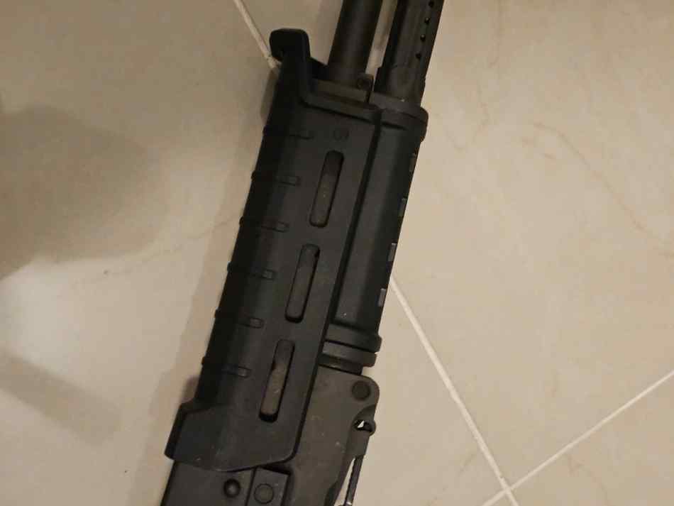 449.jpg