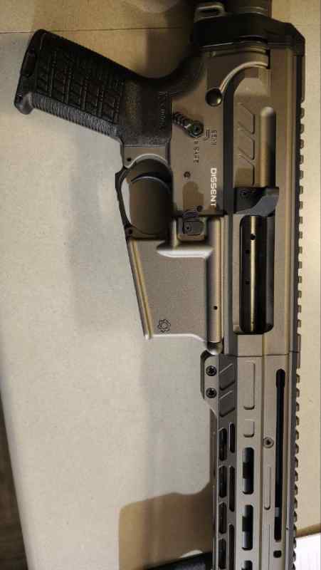 CMMG Dissent 16” Rifle with Side Charging Handle