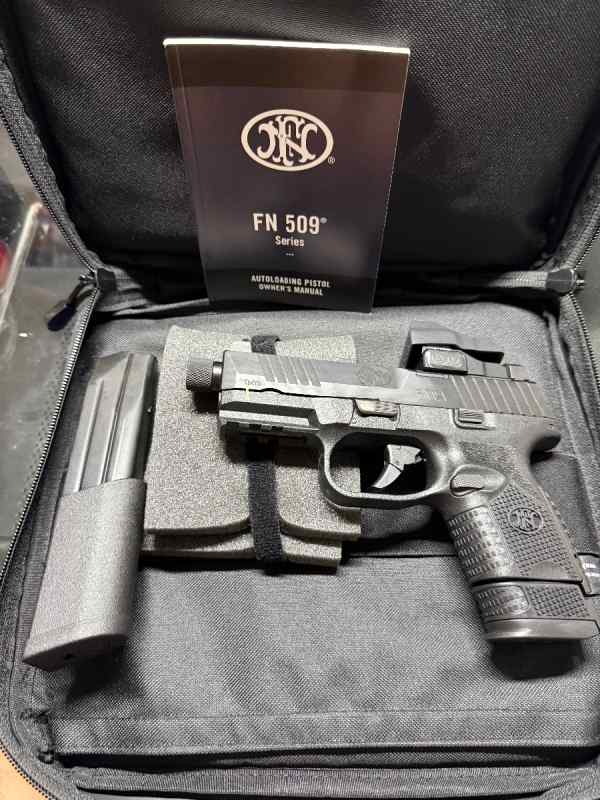 WTS: LNIB FN 509 Compact Tactical w/ Vioer