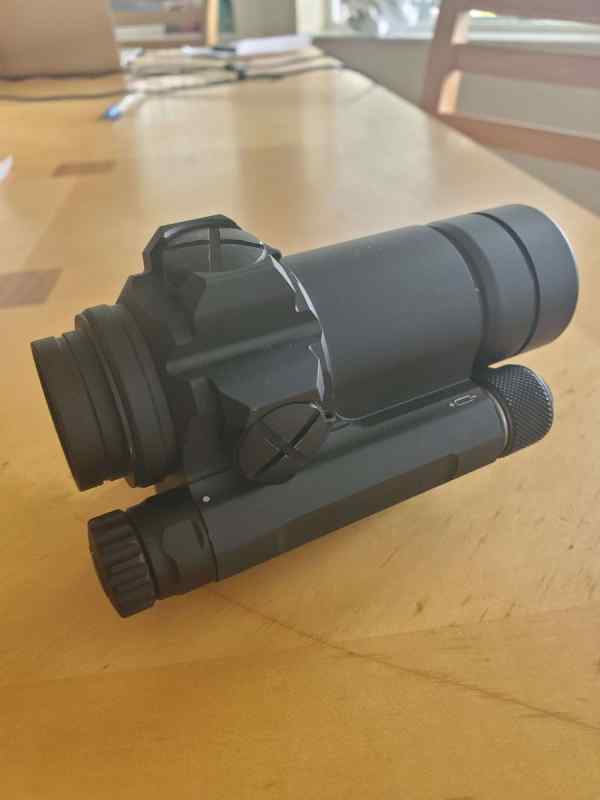 Aimpoint CompM4S 3.jpg
