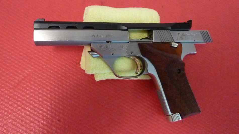 Mitchell Arms Victor- 22LR - Stainless - 2 mags