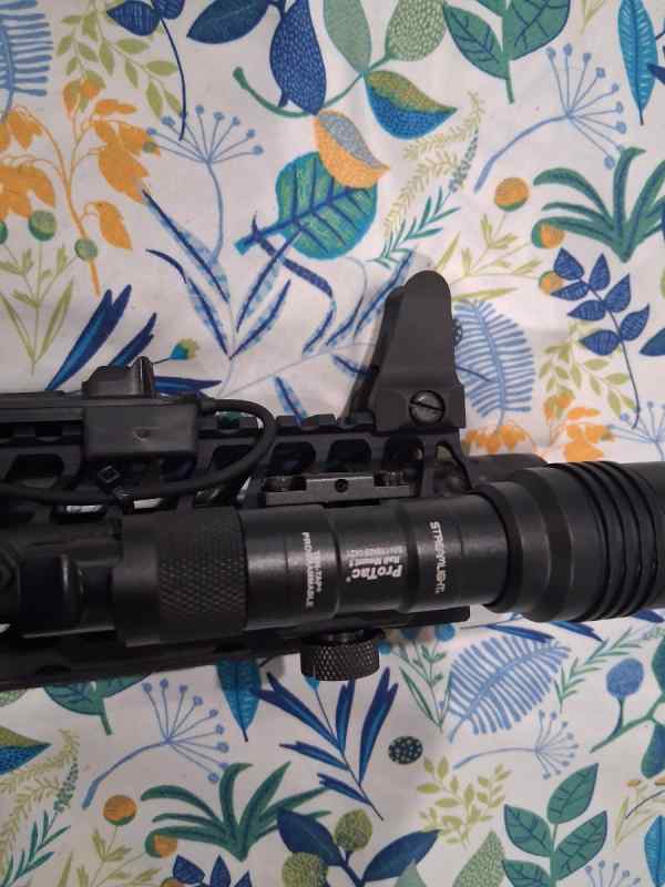Ar 15 pistol  12 inch 
