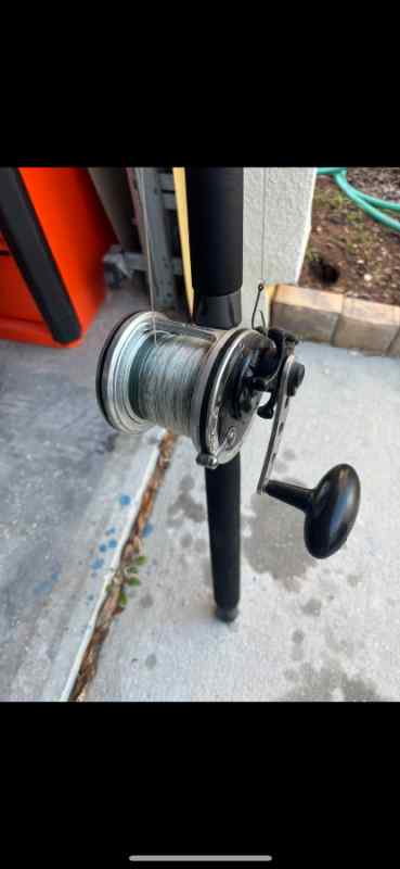 Deep sea fishing rod and reel 