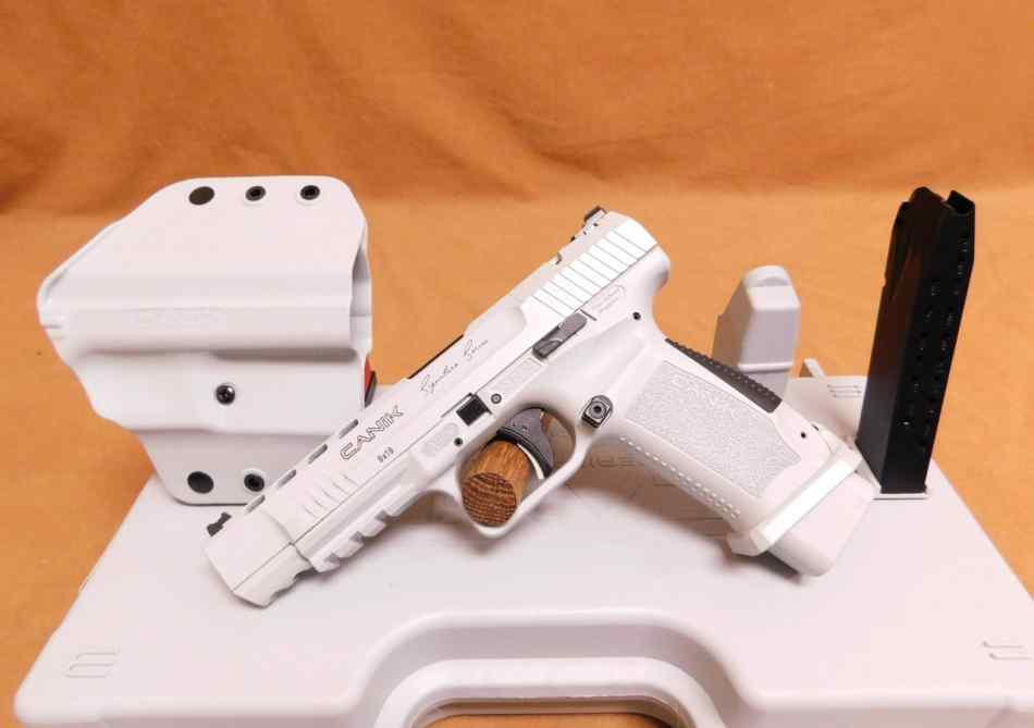 TP9SFX Whiteout Photo 1 By Vortex (1).jpg