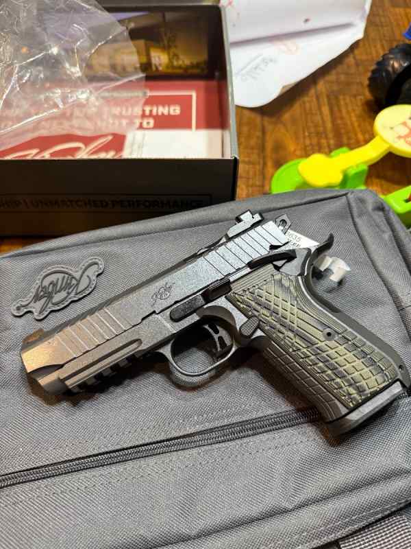 Kimber KDS9C railed
