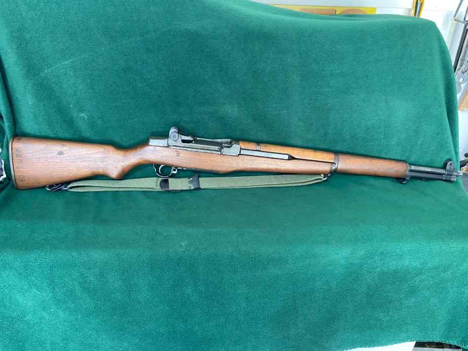 M1 Garand - View of right side of rifle..jpg