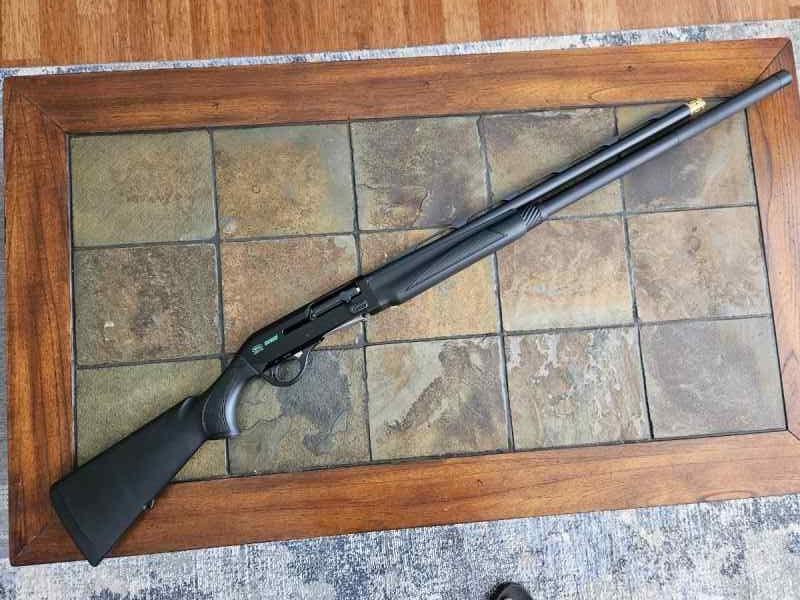 Breda B12i competition shotgun