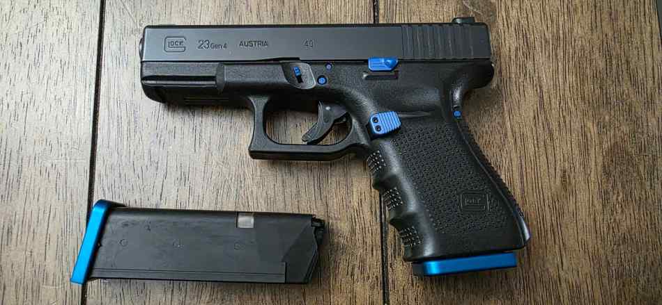 Glock 23 Gen4 - .40 S&amp;W - LEO Trade-In - $545 OBO