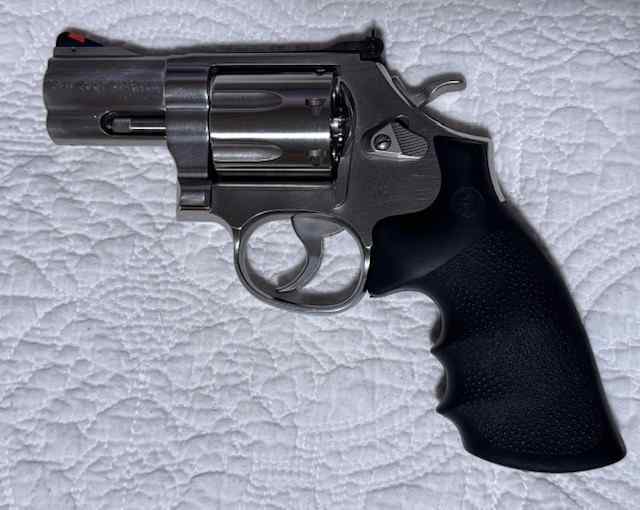 S&amp;W 686+ Plus 357 Magnum 7 round, 2.5 inch