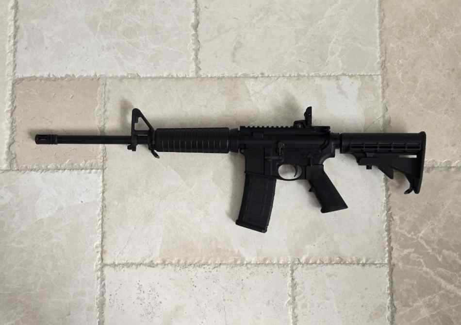 11 M&P-15 2.jpg