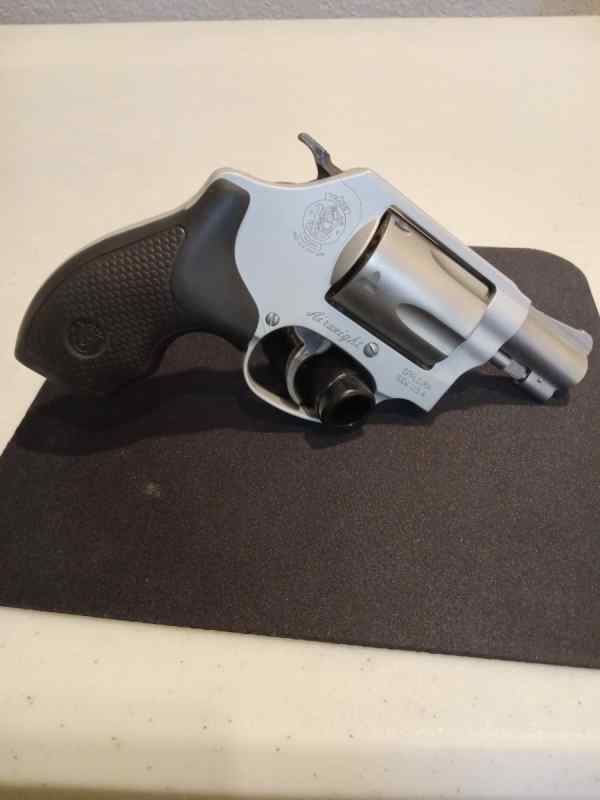 S&amp;W 637 N.I.B. 38 SPL