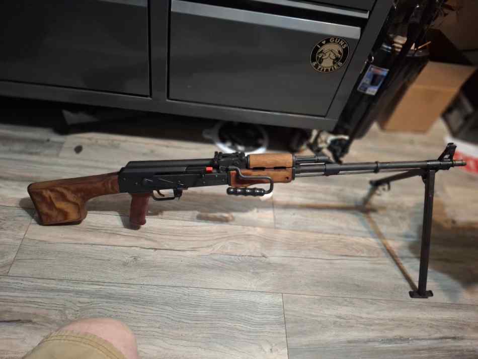 Ak 47 