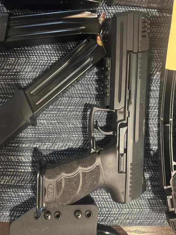 HK P30L w/ Comp 