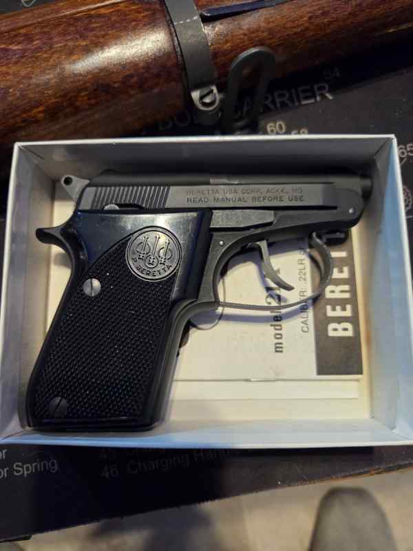 BERETTA 21A BOBCAT 22LR POCKET PISTOL W/ ORIGINAL 