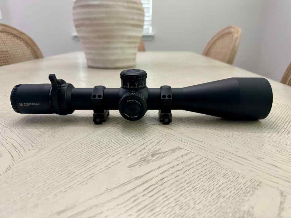 Vortex Strike Eagle 5-25x56 FFP EBR-7C (MRAD)