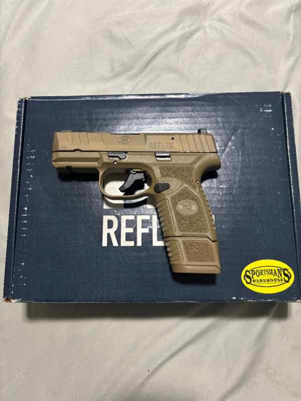 FN reflex w IWB holster 