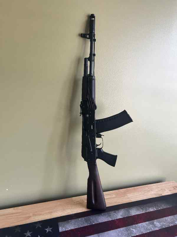 Waffen Werks AK74 