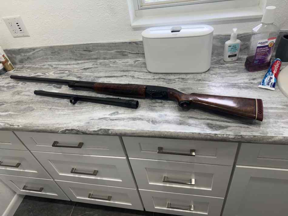 Winchester model 1200 with 2 barrels