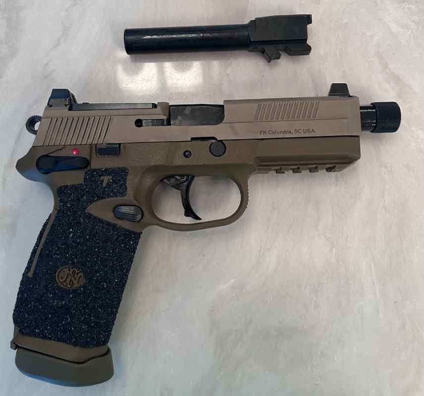FNX-45 TACTICAL W/ TWO BARRELS AND EXTRAS
