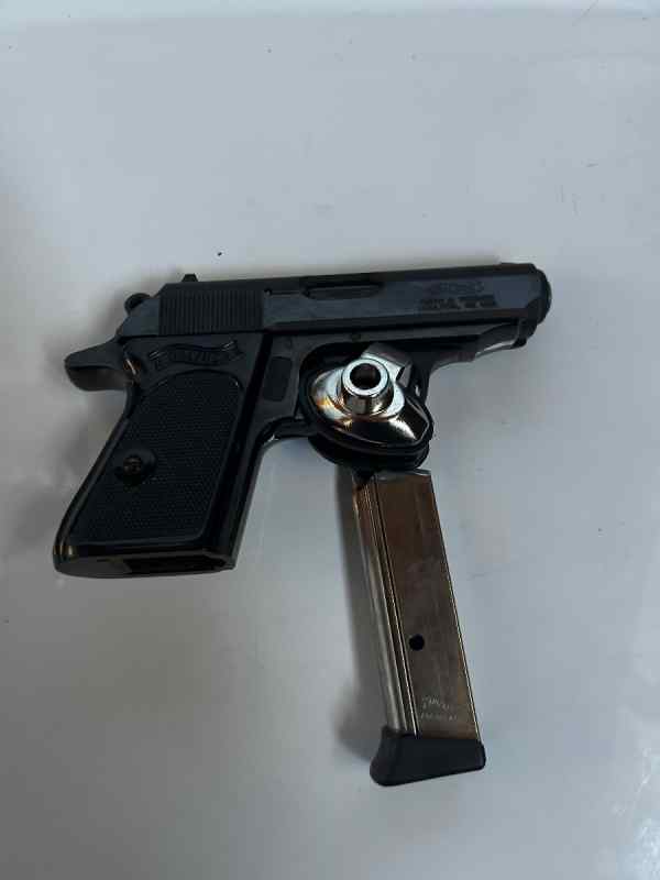 Walther1.jpg