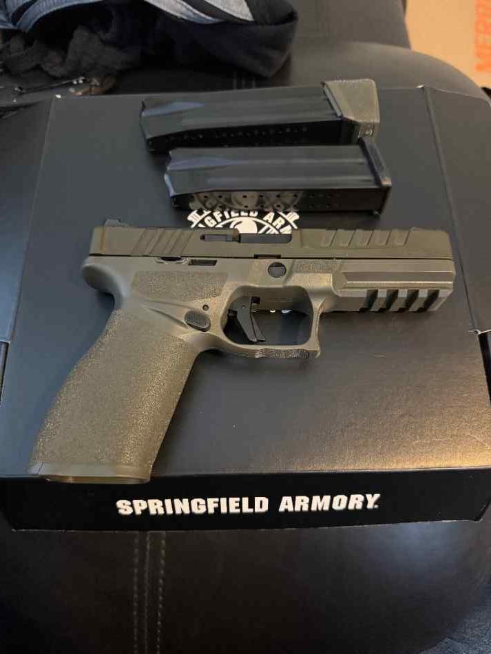 NIB Springfield Echelon 9mm