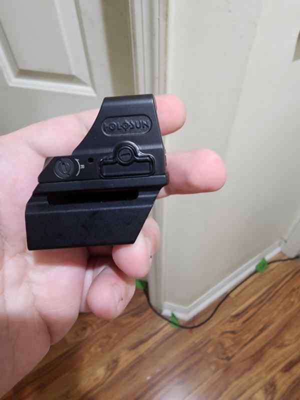 Holosun 508T green dot with riser.