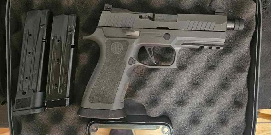 SIG 320 LEGION