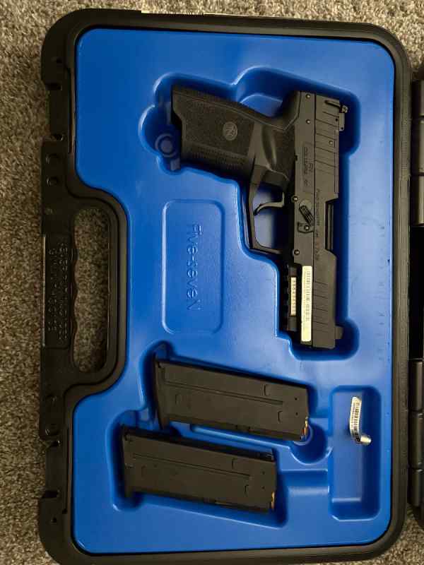 FN FiveSeven MRD LNIB